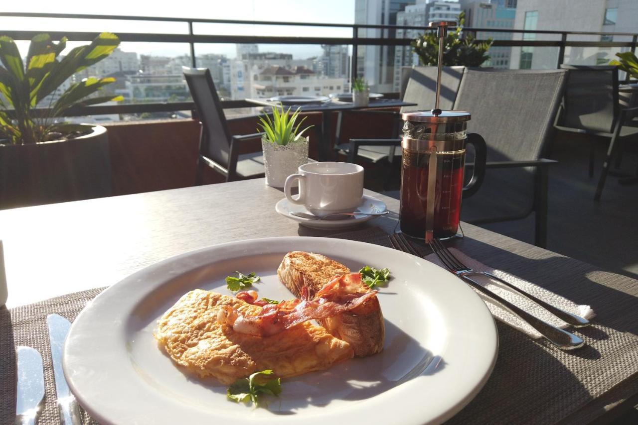 Regatta Living Hotel By Mint Santo Domingo Ngoại thất bức ảnh