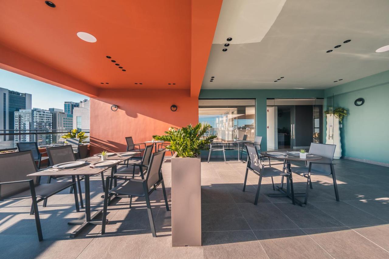 Regatta Living Hotel By Mint Santo Domingo Ngoại thất bức ảnh