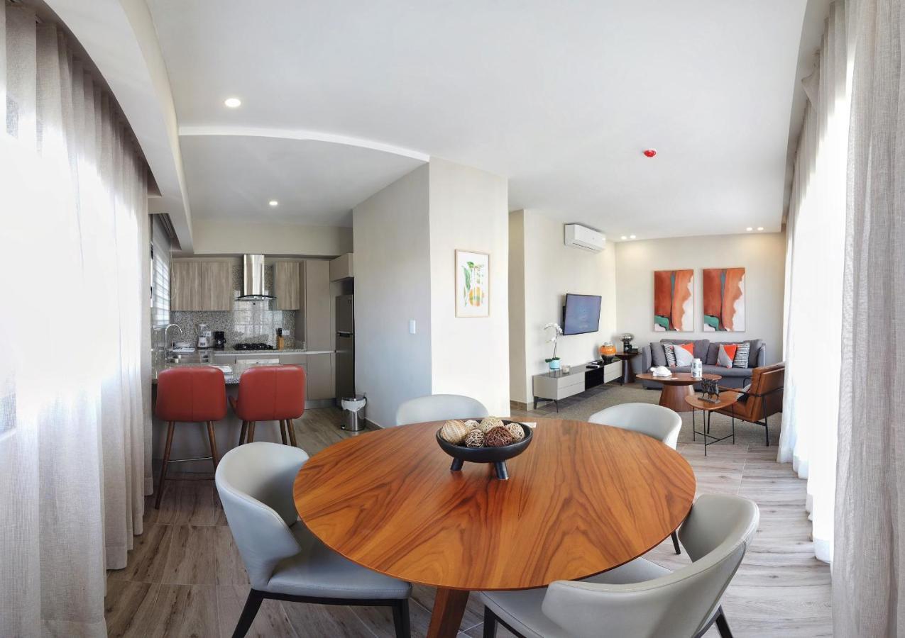 Regatta Living Hotel By Mint Santo Domingo Ngoại thất bức ảnh