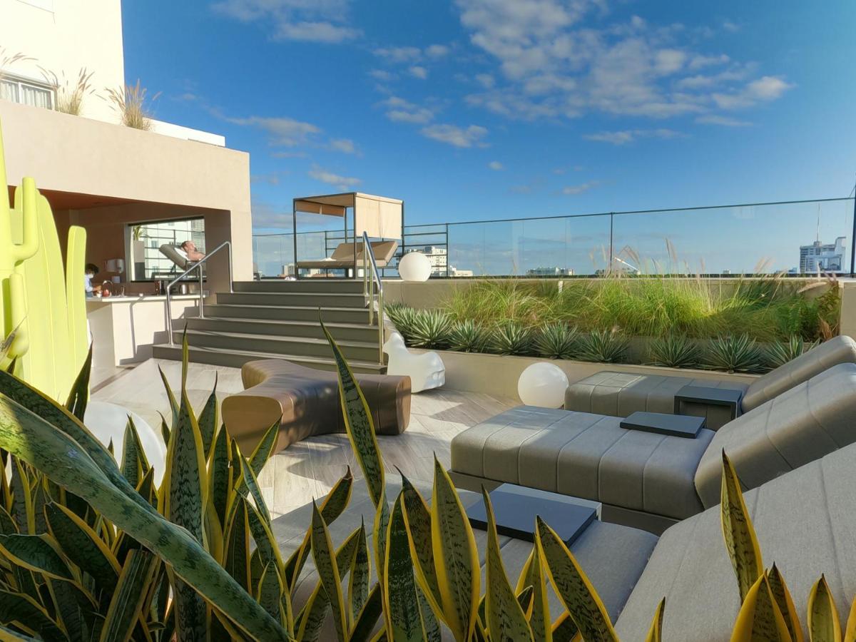 Regatta Living Hotel By Mint Santo Domingo Ngoại thất bức ảnh